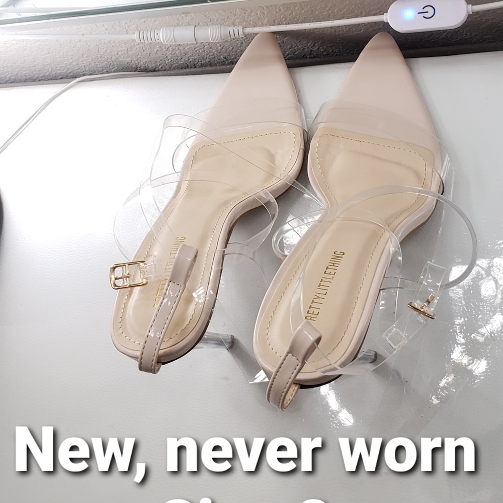 Nude point toe heels with strap